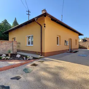 https://anita.inbudapesthotels.com